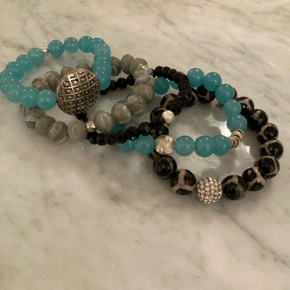 🔸NWT🔸 Gemstone Beaded Bracelet Set - Picture 10 of 16